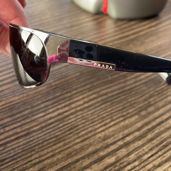 Prada Sunglasses with case - Picture 4 of 9
